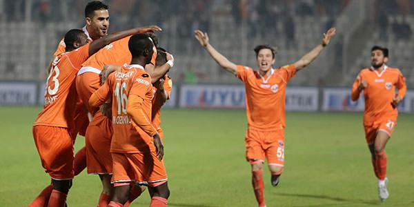 Once bankrupt, Adanaspor promoted to Turkish Super League after 12 years | Daily Sabah