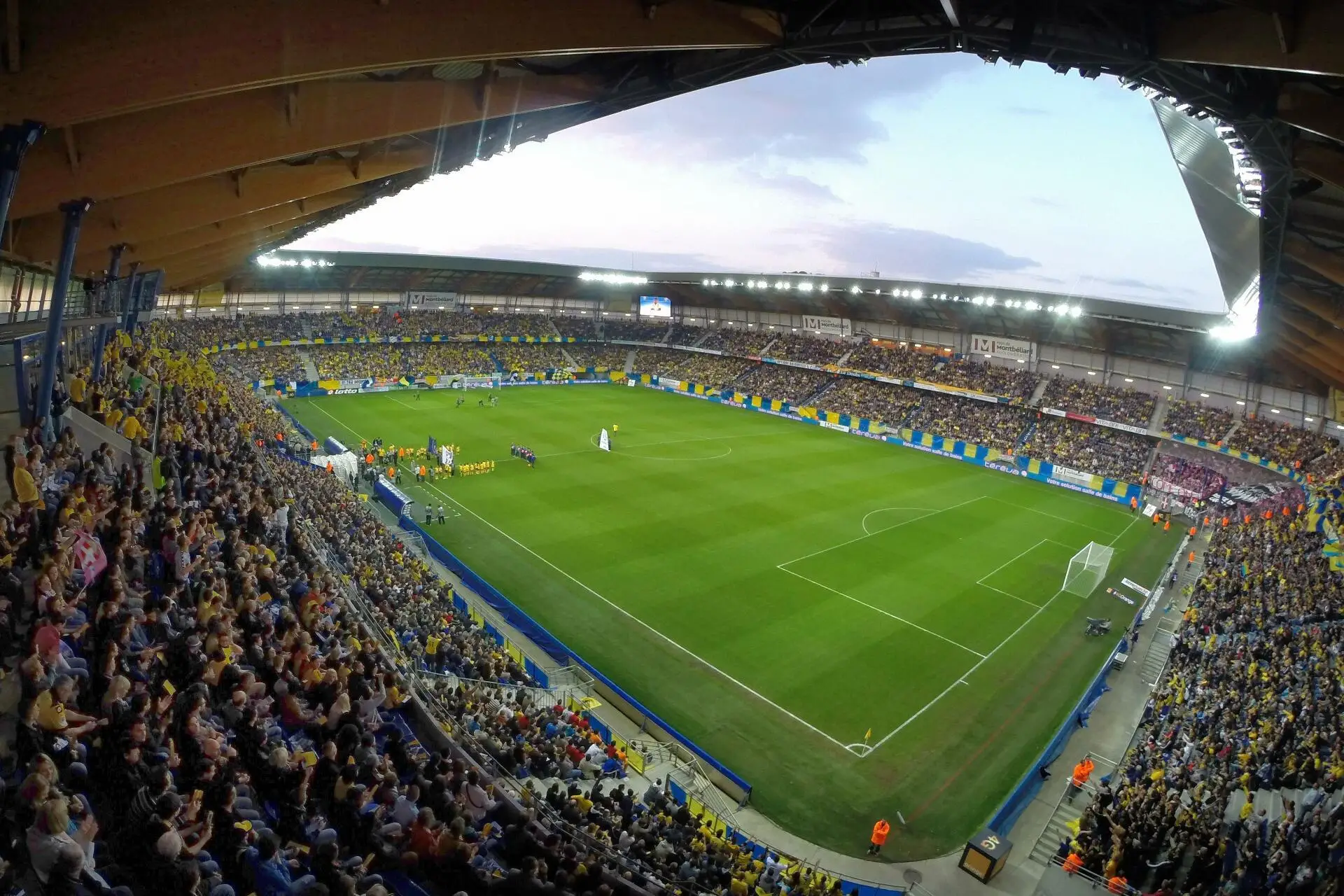 Sân vận động Stade Auguste Bonal: Thông tin, lịch sử và sự kiện nổi bật