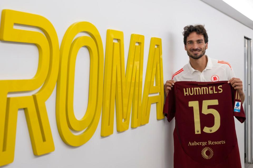 Hummels in Roma Shirt