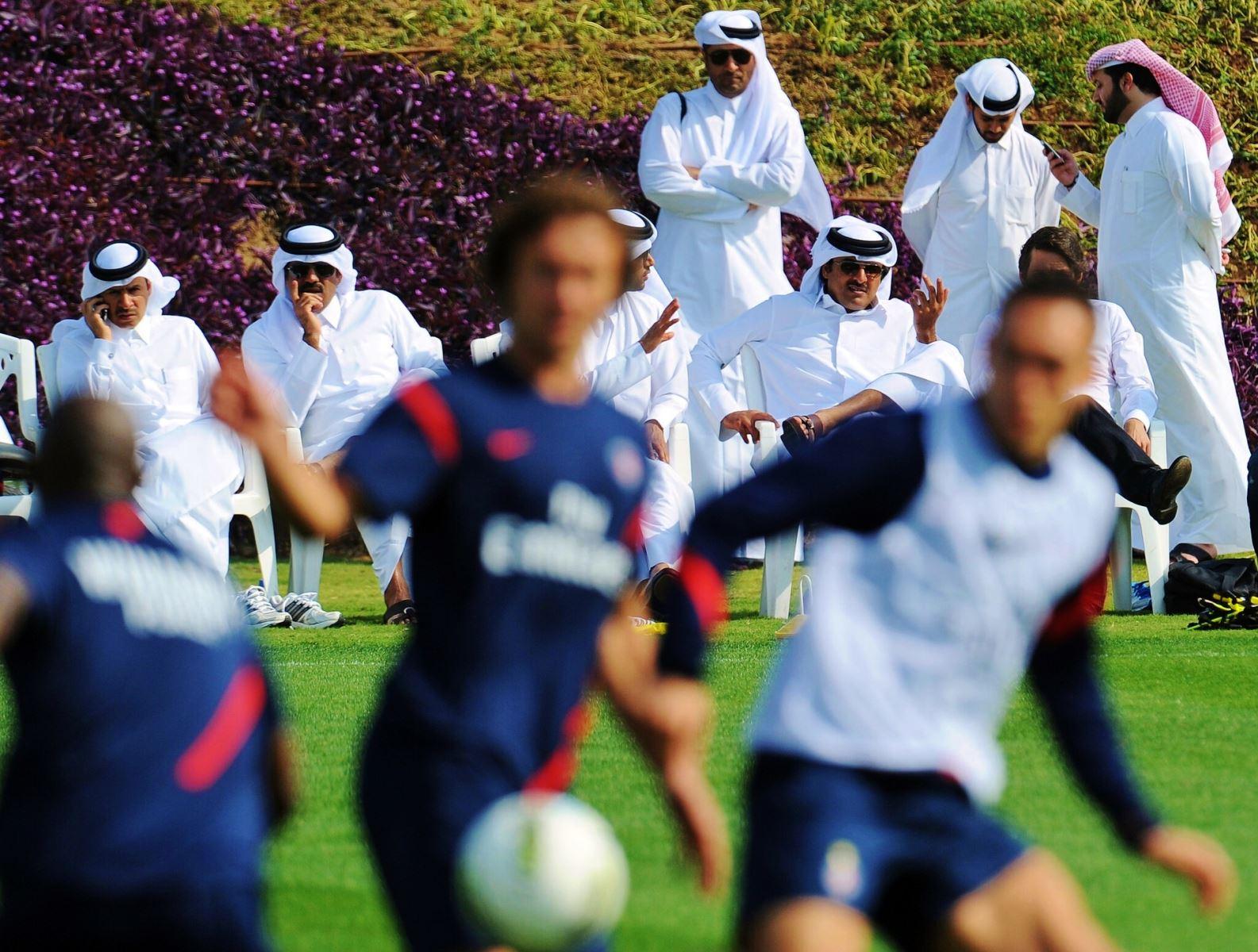 Sheikh Mansour chủ sở hữu Man City đại diện cho làn sóng đầu tư Trung Đông vào Premier League