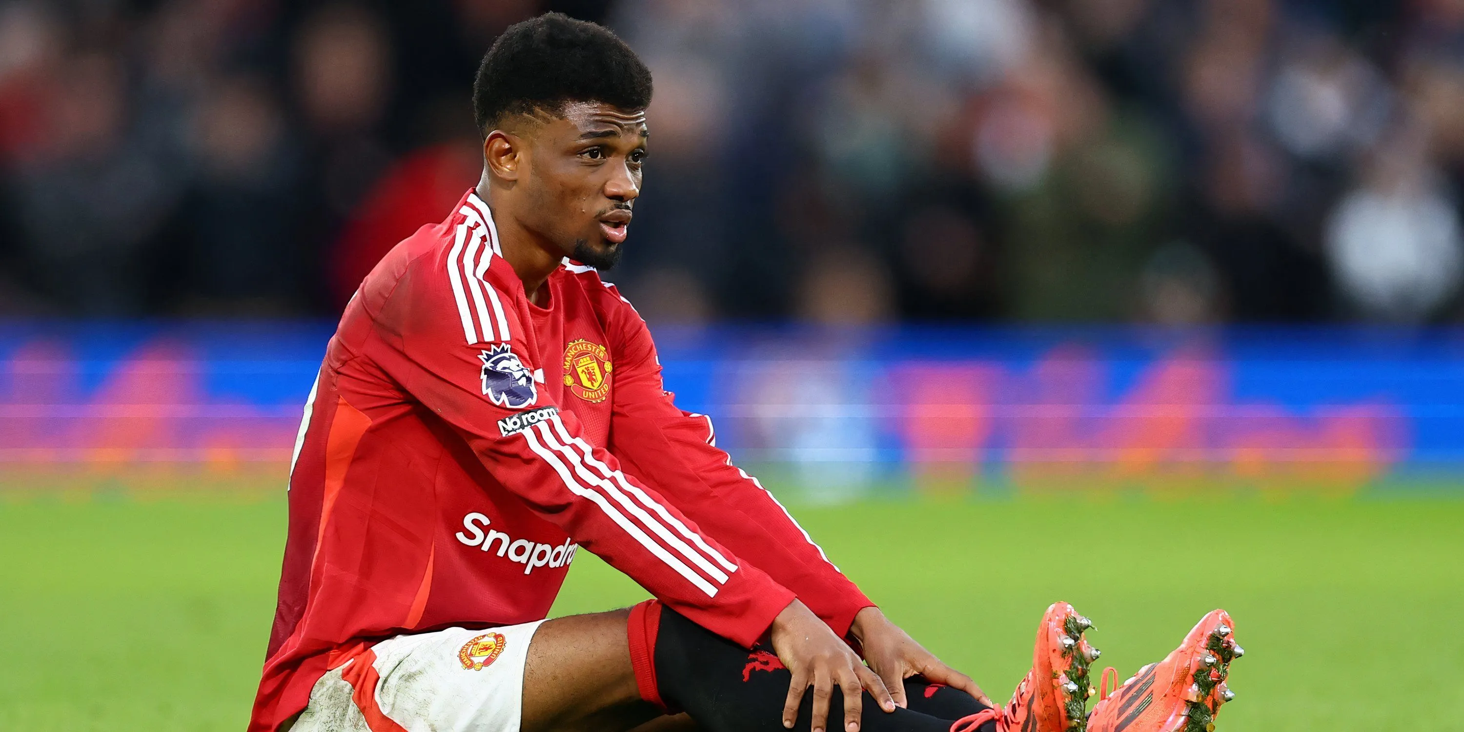 Amad Diallo, cầu thủ chạy cánh của Man Utd, thể hiện kỹ thuật cá nhân trên sân