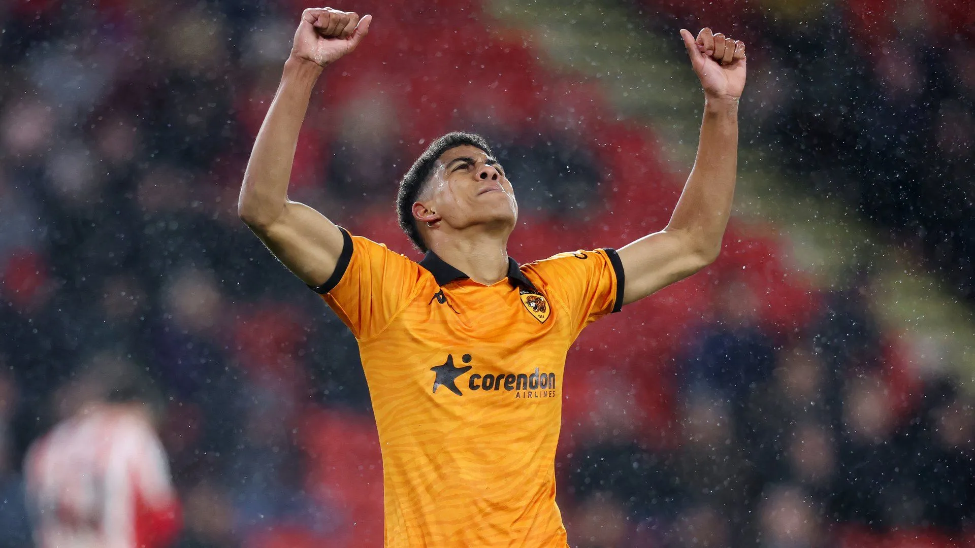 Cody Drameh trong màu áo Hull City, mục tiêu của các CLB Ligue 1