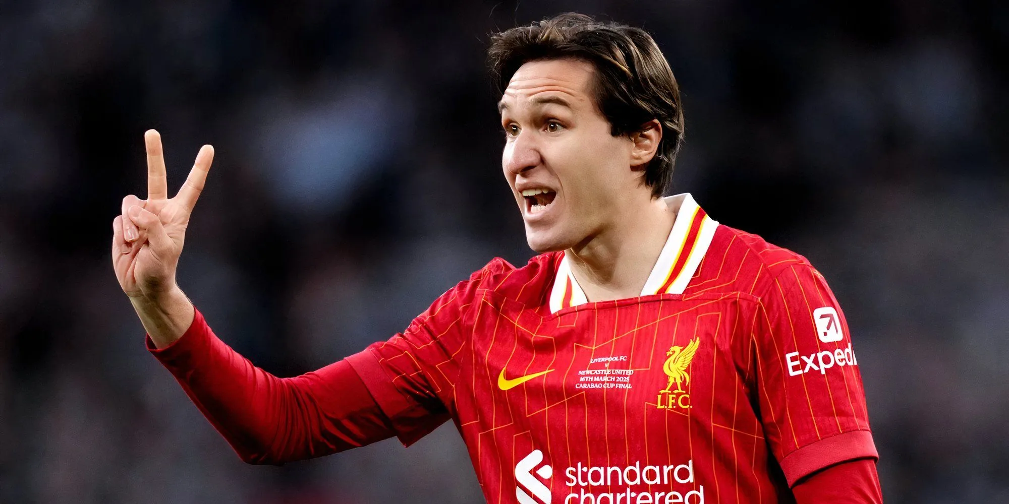 Federico Chiesa được liên hệ chuyển đến Liverpool