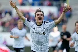 Marius Broholm, tài năng trẻ chạy cánh người Na Uy của Rosenborg