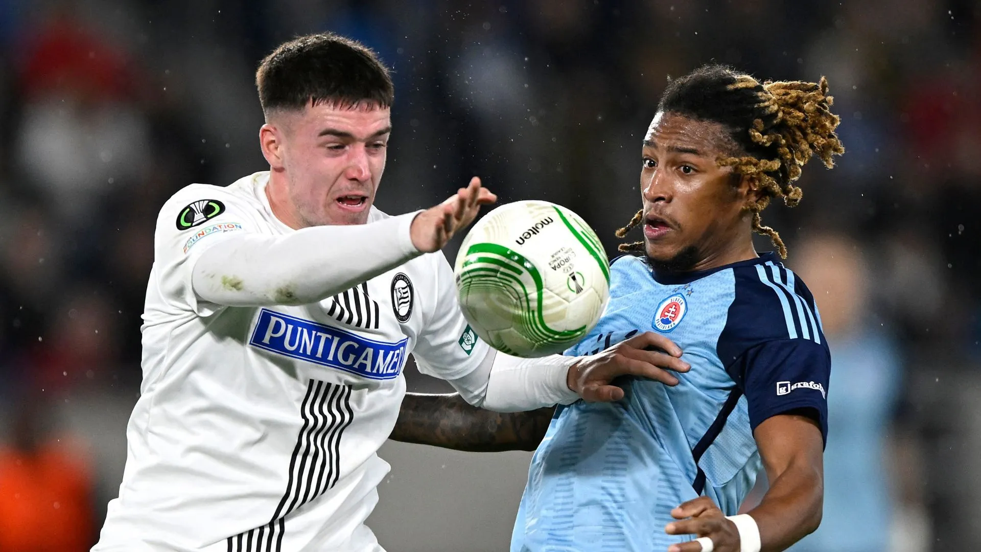 Max Johnston trong màu áo Sturm Graz