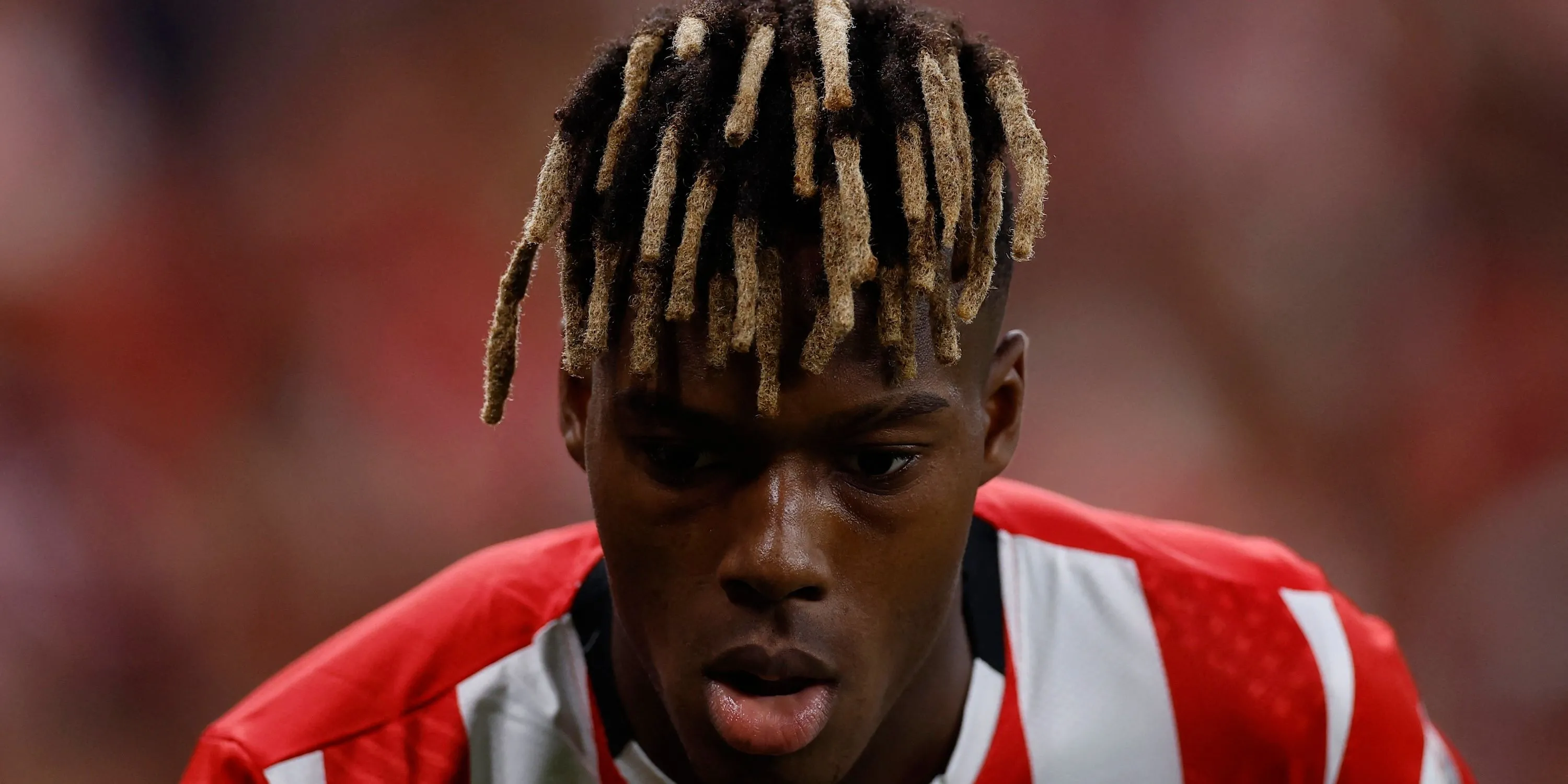 Tiền đạo cánh Nico Williams trong màu áo Athletic Bilbao, mục tiêu tranh chấp giữa Liverpool và Real Madrid