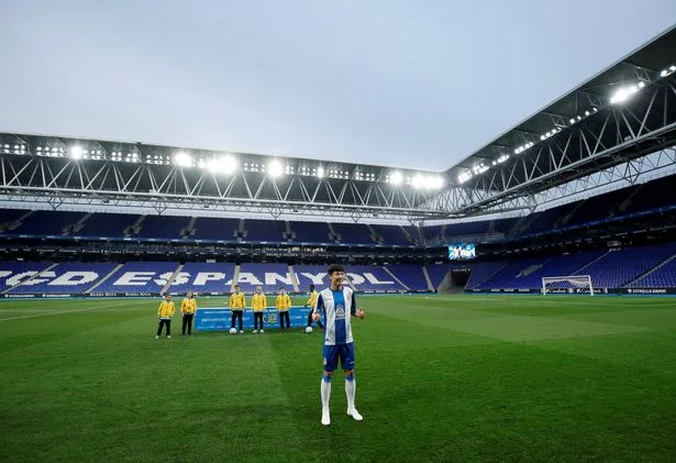 Toàn cảnh SVĐ RCDE Stadium của Espanyol
