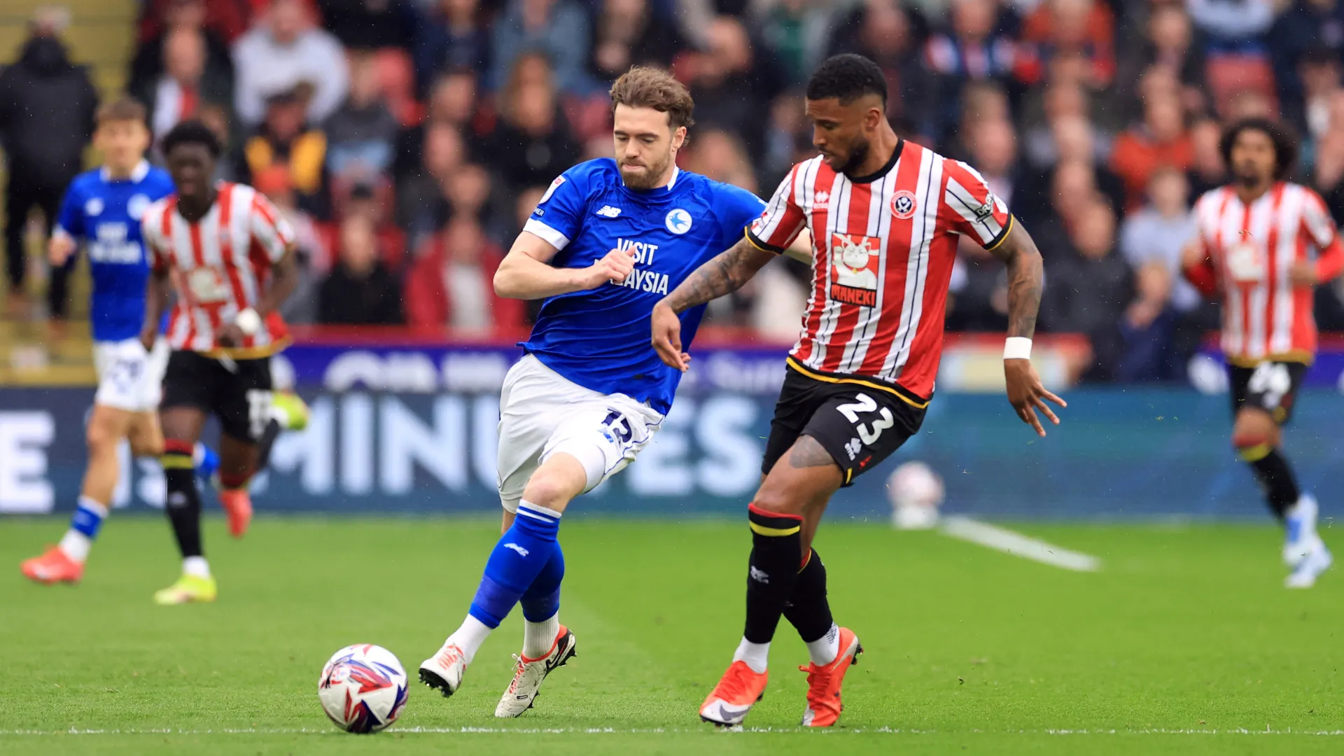 Tyrese Campbell ăn mừng bàn thắng trong màu áo Sheffield United mùa giải 2024/25