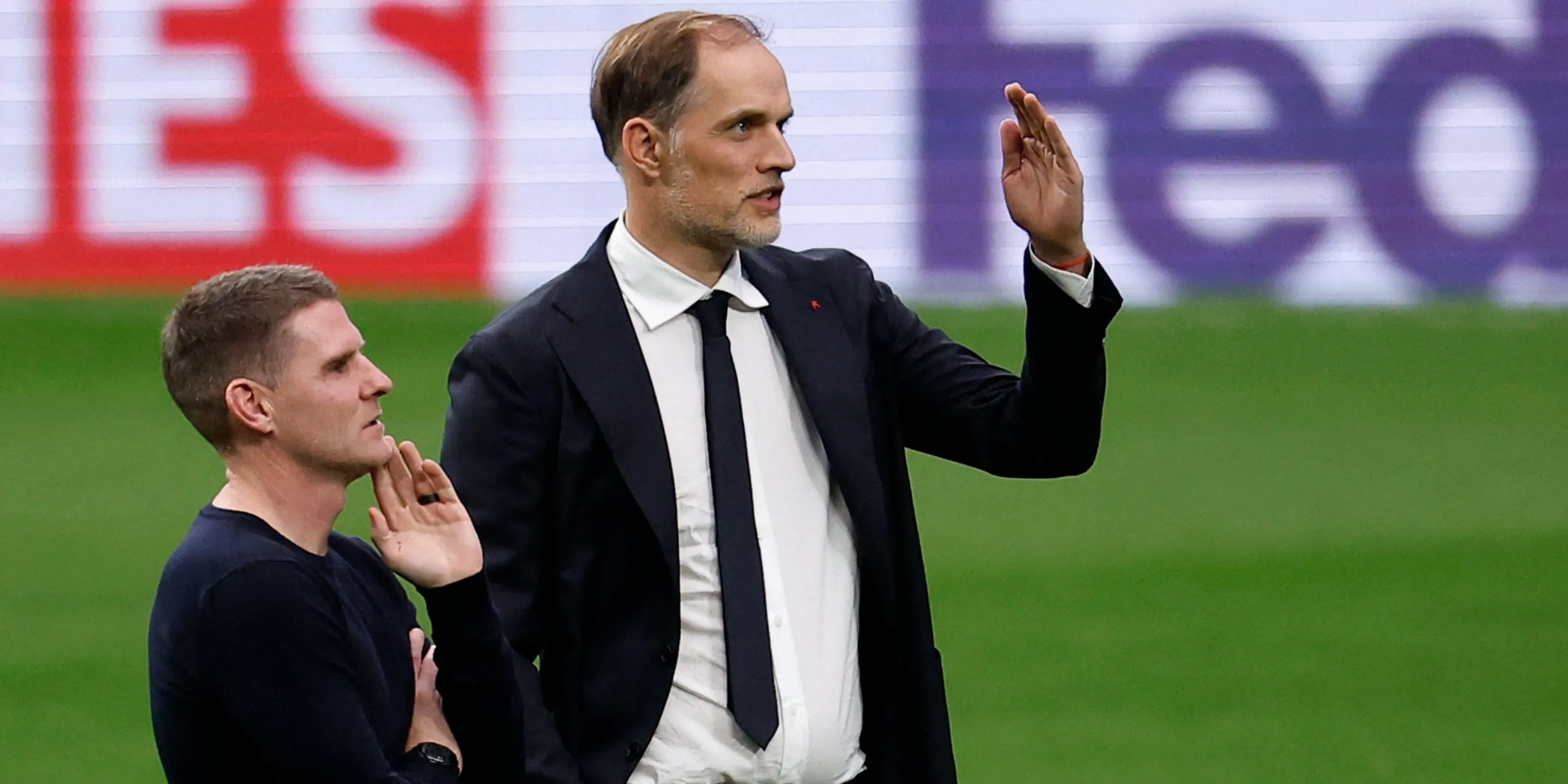 HLV Thomas Tuchel trong trang phục của tuyển Anh