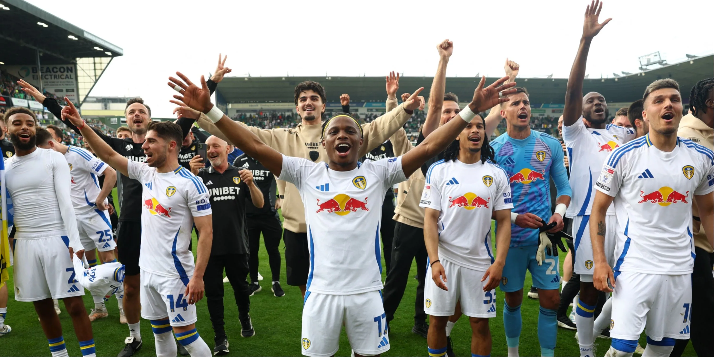 Leeds United trở lại Premier League với chủ sở hữu mới 49ers Enterprises