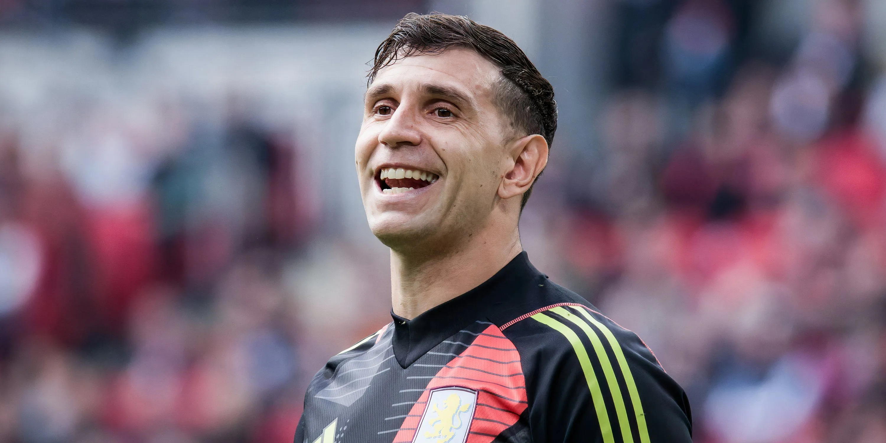Thủ môn Emiliano Martinez trong màu áo Aston Villa
