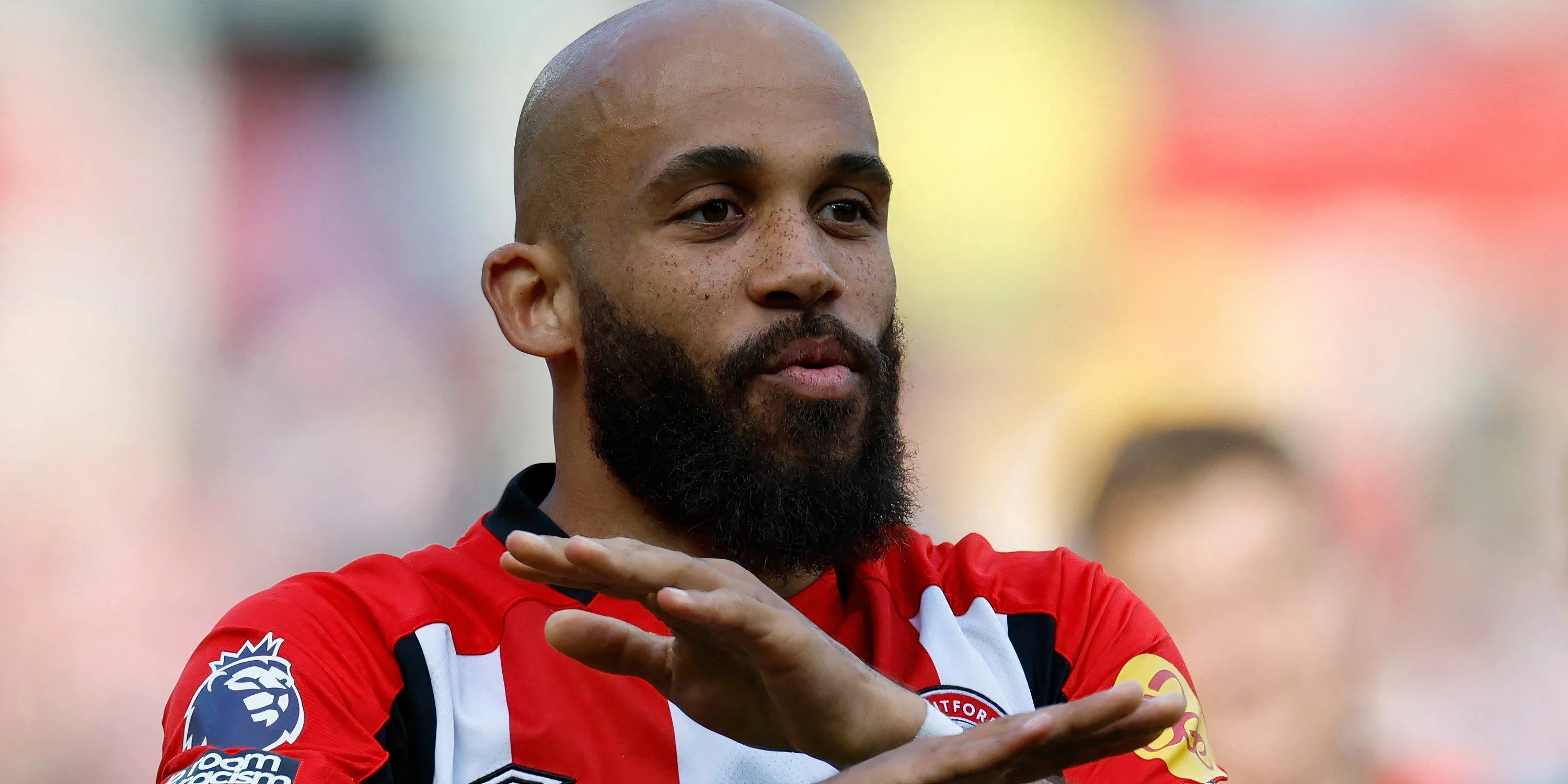 Bryan Mbeumo trong màu áo Brentford, tiền đạo sắp cập bến Manchester United
