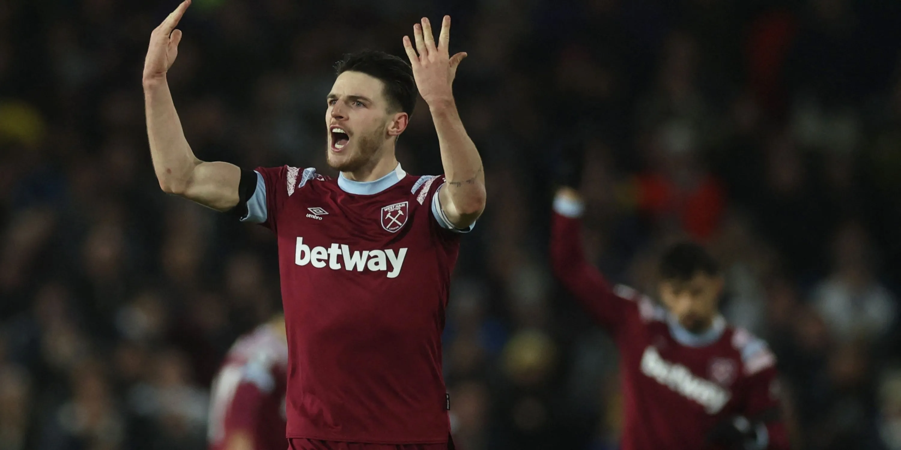 Declan Rice thi đấu cho West Ham United