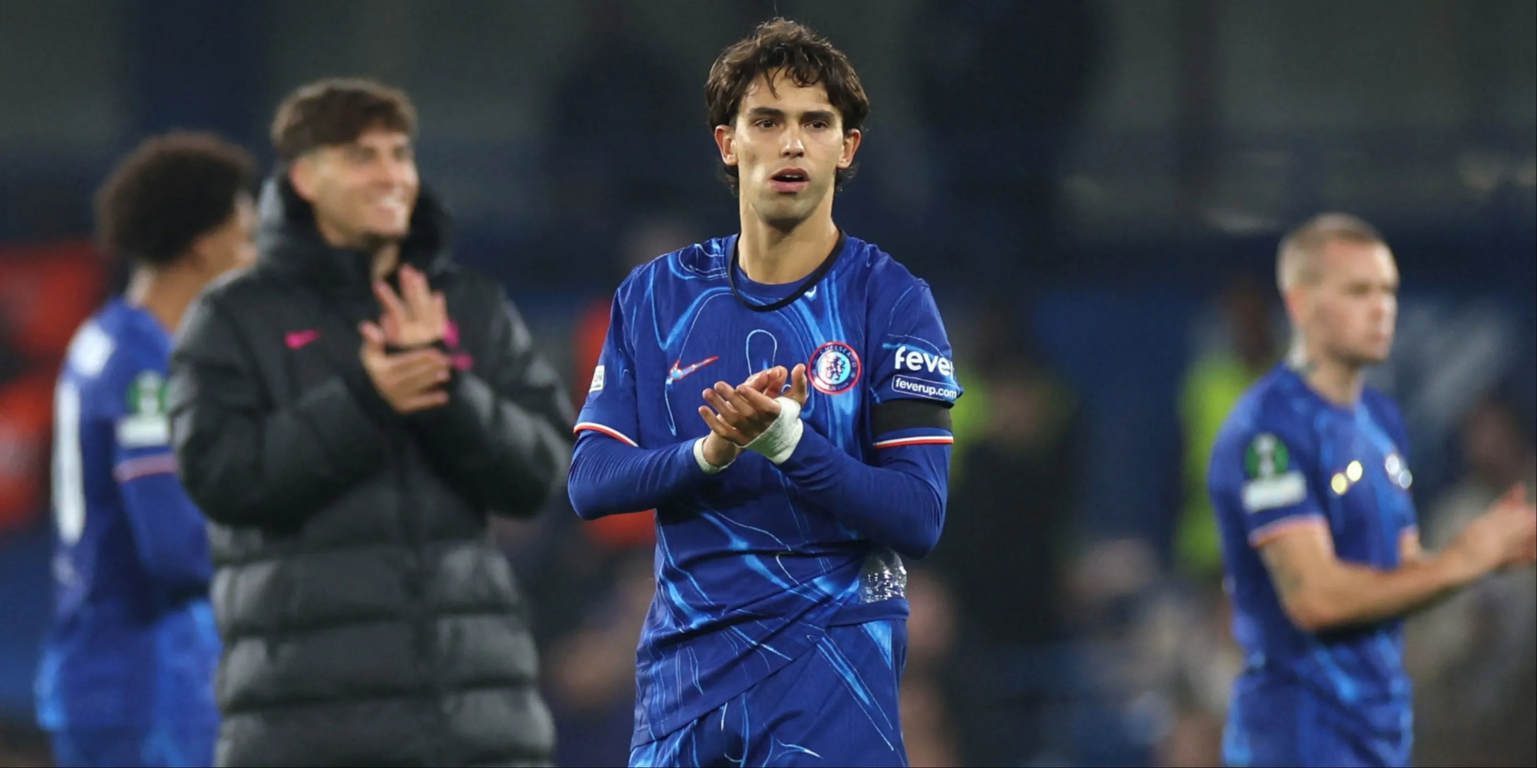 João Félix trong màu áo Chelsea trước tin đồn trở lại Benfica