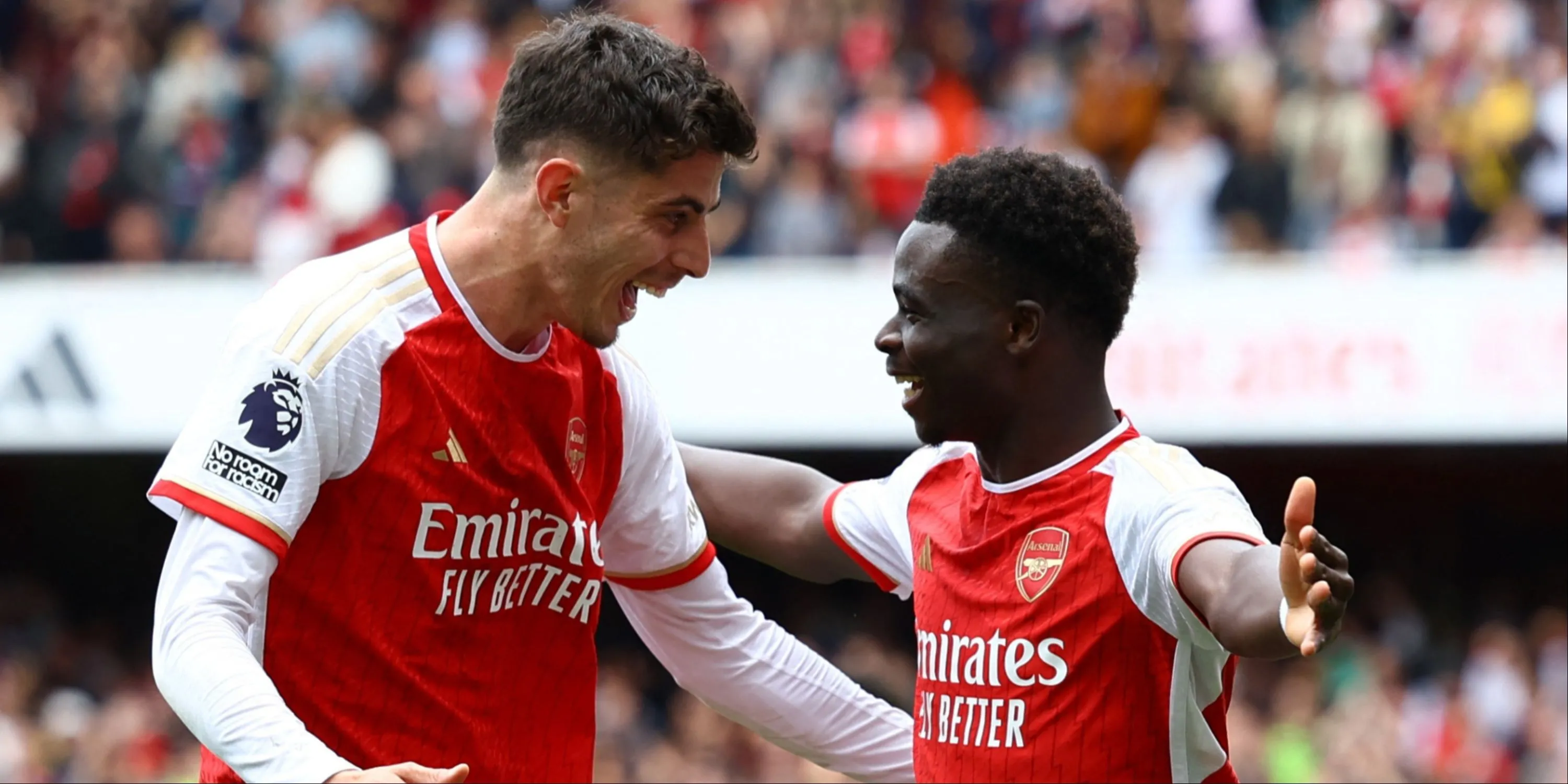 Kai Havertz và Bukayo Saka ăn mừng bàn thắng cho Arsenal