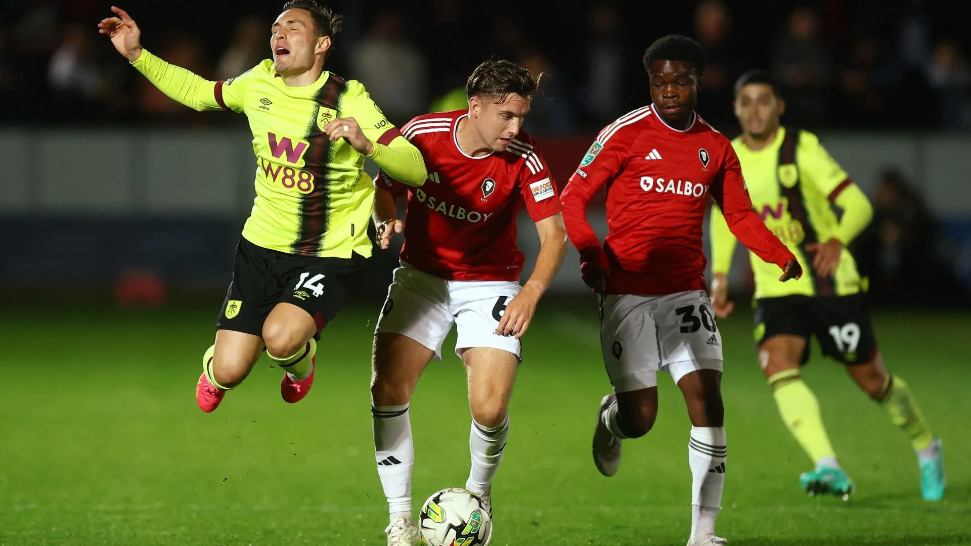 Kelly N'Mai, cầu thủ chạy cánh được Bolton quan tâm