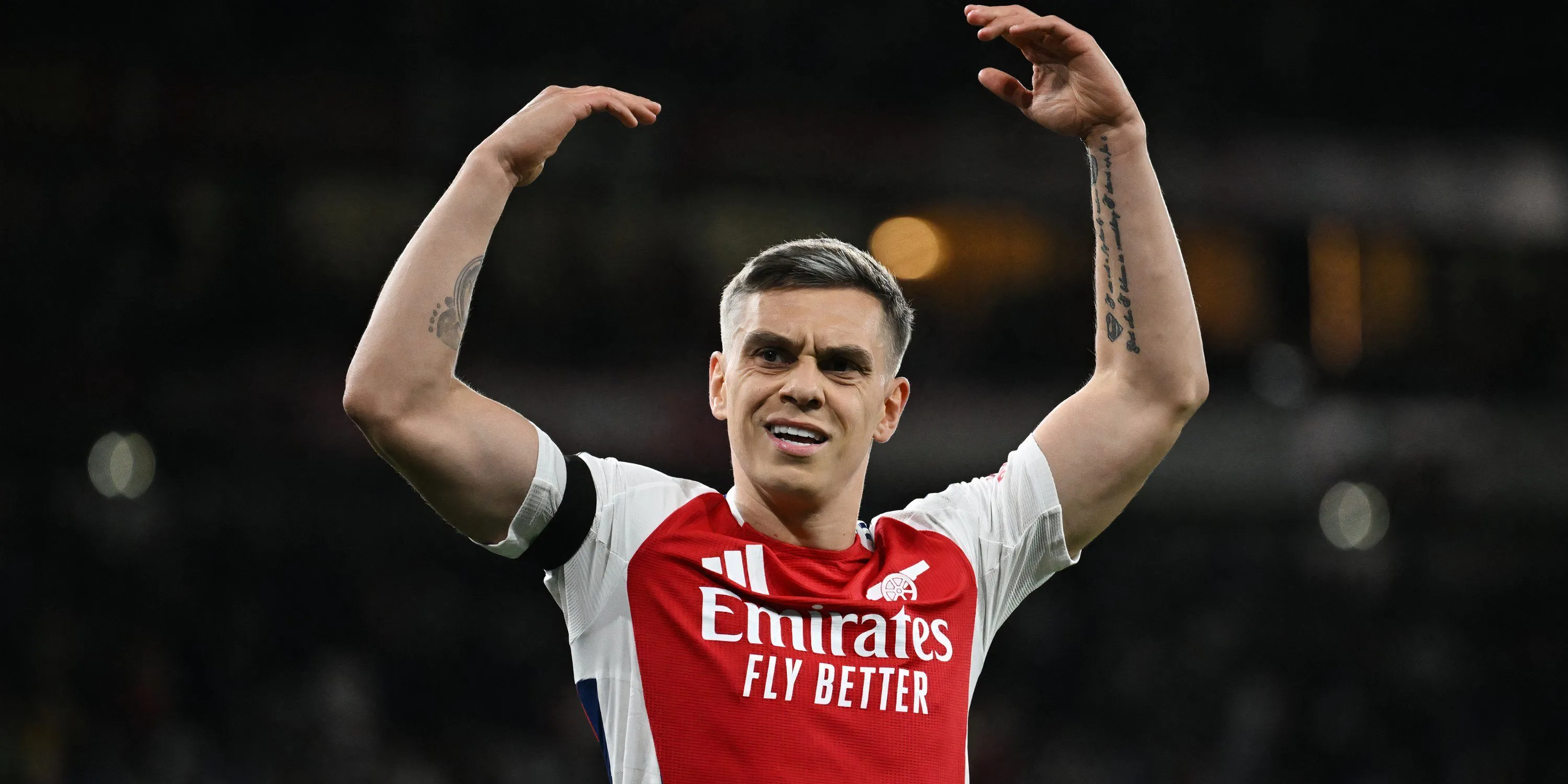 Leandro Trossard thi đấu cho Arsenal tại Champions League