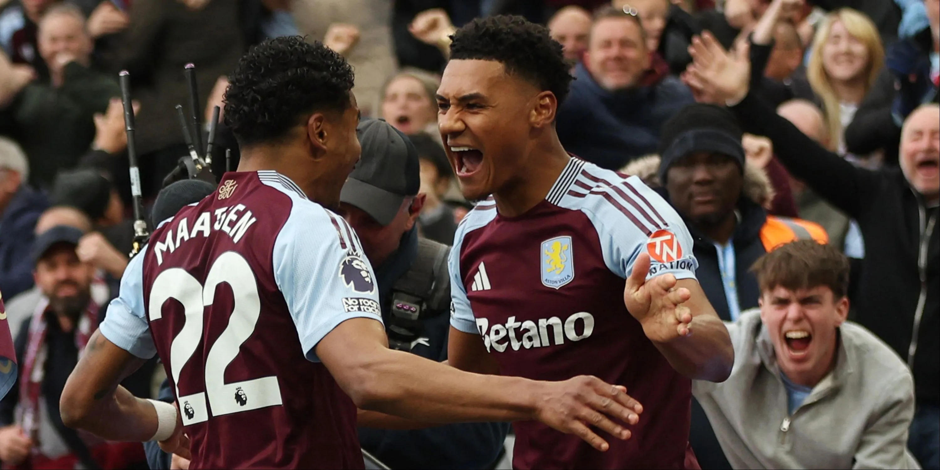 Ollie Watkins, tiền đạo của Aston Villa và mục tiêu của MU