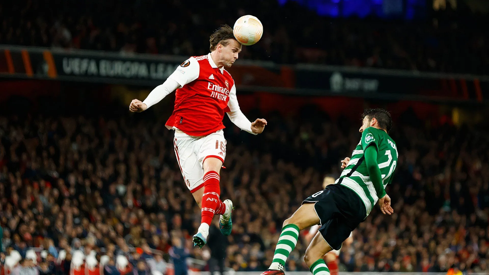 Rob Holding trong màu áo Crystal Palace, được cho là sẽ ra đi trong kỳ chuyển nhượng mùa hè.