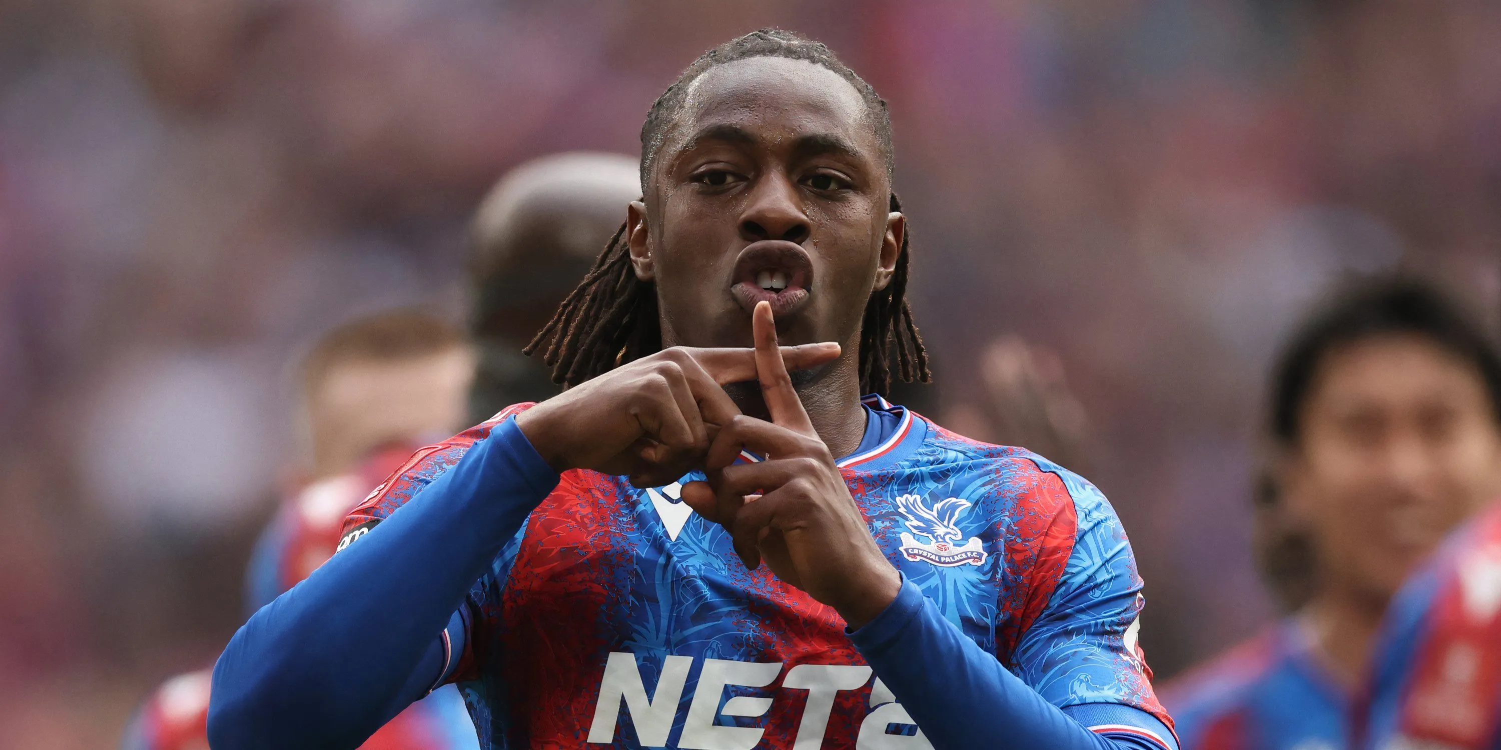 Tiền vệ Eberechi Eze trong màu áo Crystal Palace