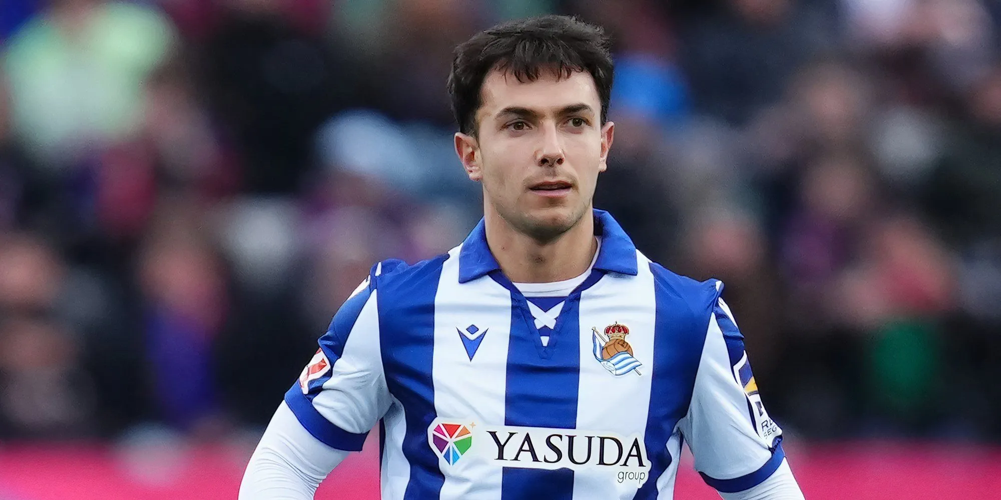 Tiền vệ Martin Zubimendi của Real Sociedad, mục tiêu chuyển nhượng hàng đầu của Arsenal.