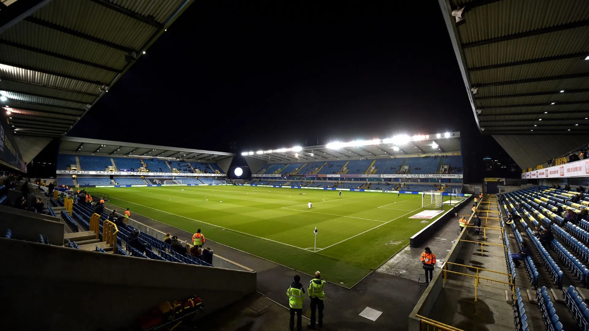 Sân The Den, nỗi khiếp sợ của các đội khách khi đối đầu Millwall