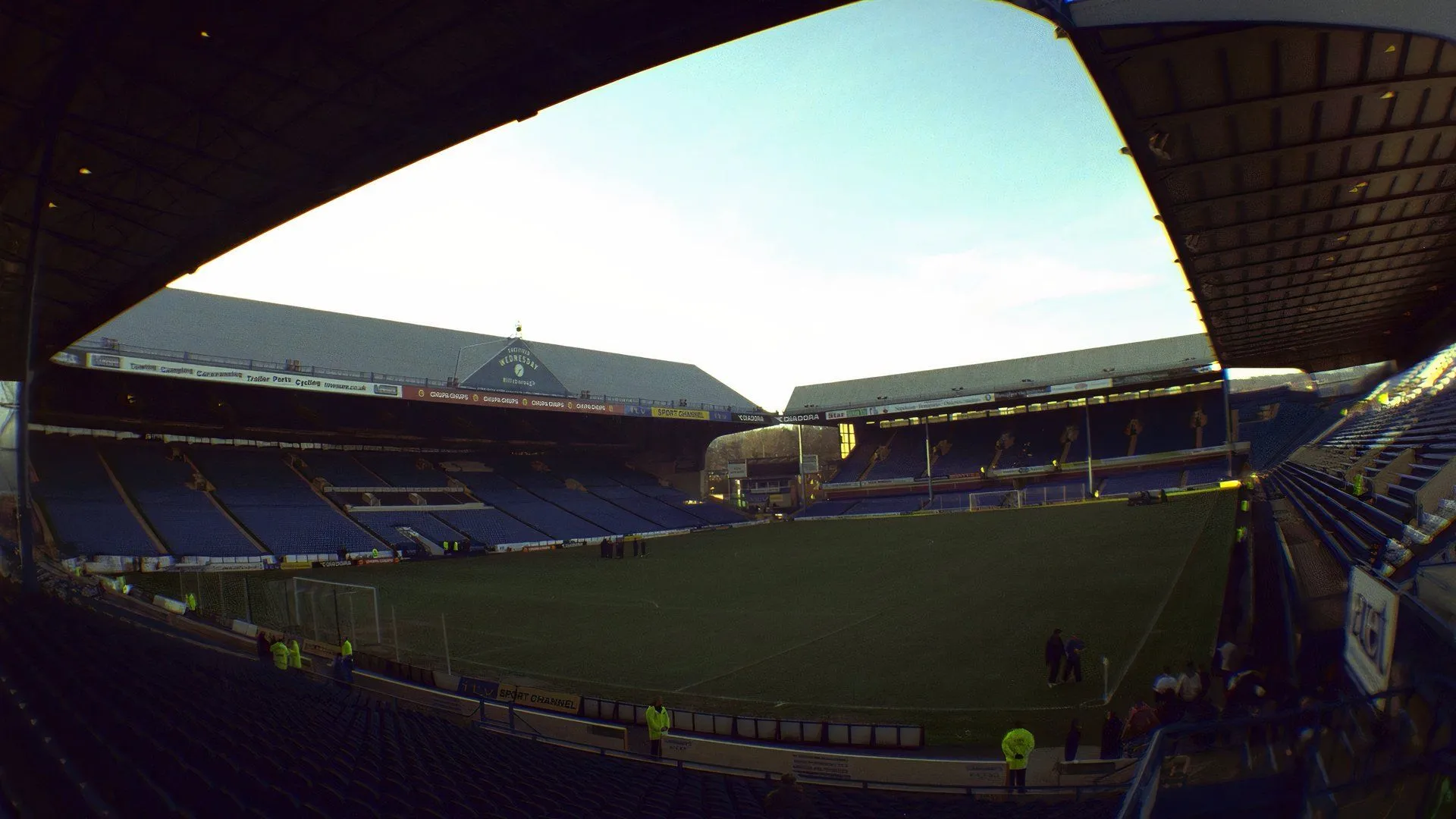 Sân vận động Hillsborough của Sheffield Wednesday, nơi diễn ra các trận đấu Championship