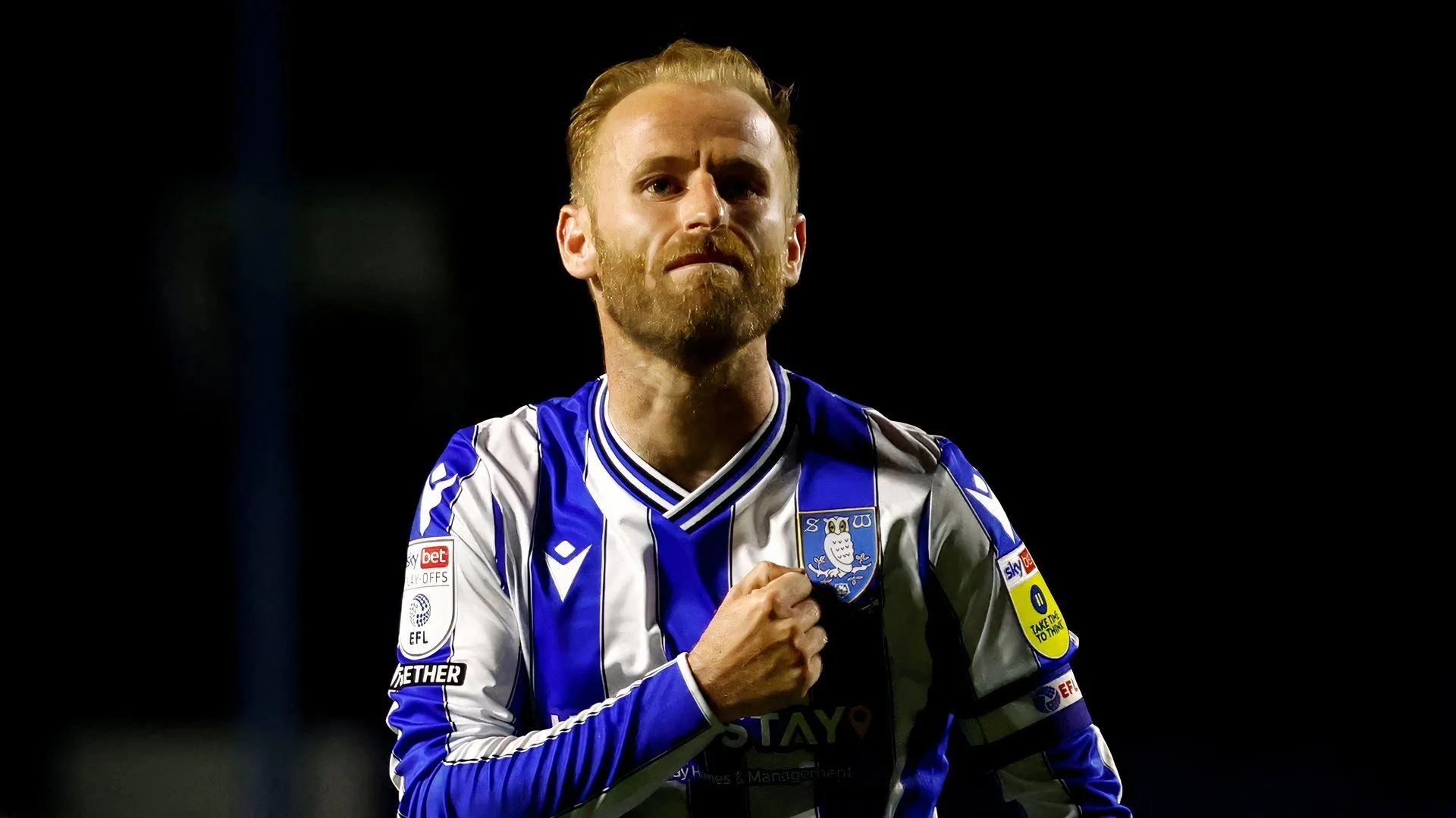 Barry Bannan đội trưởng Sheffield Wednesday dẫn dắt đội bóng tại Hillsborough, phẩm chất lãnh đạo rõ nét