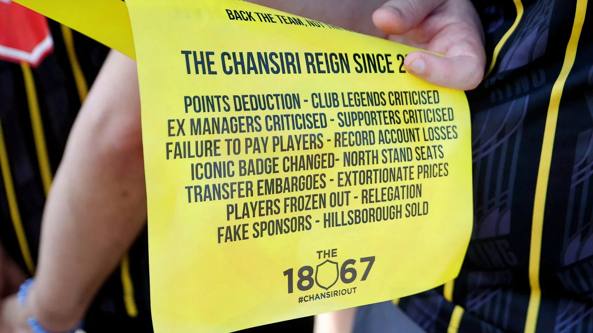 Cổ động viên Sheffield Wednesday biểu tình phản đối ban lãnh đạo