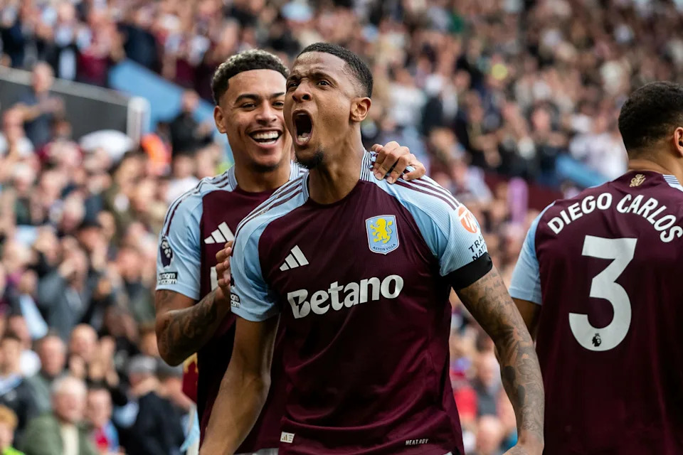 Đội bóng hàng đầu Premier League theo dõi Ezri Konsa của Aston Villa