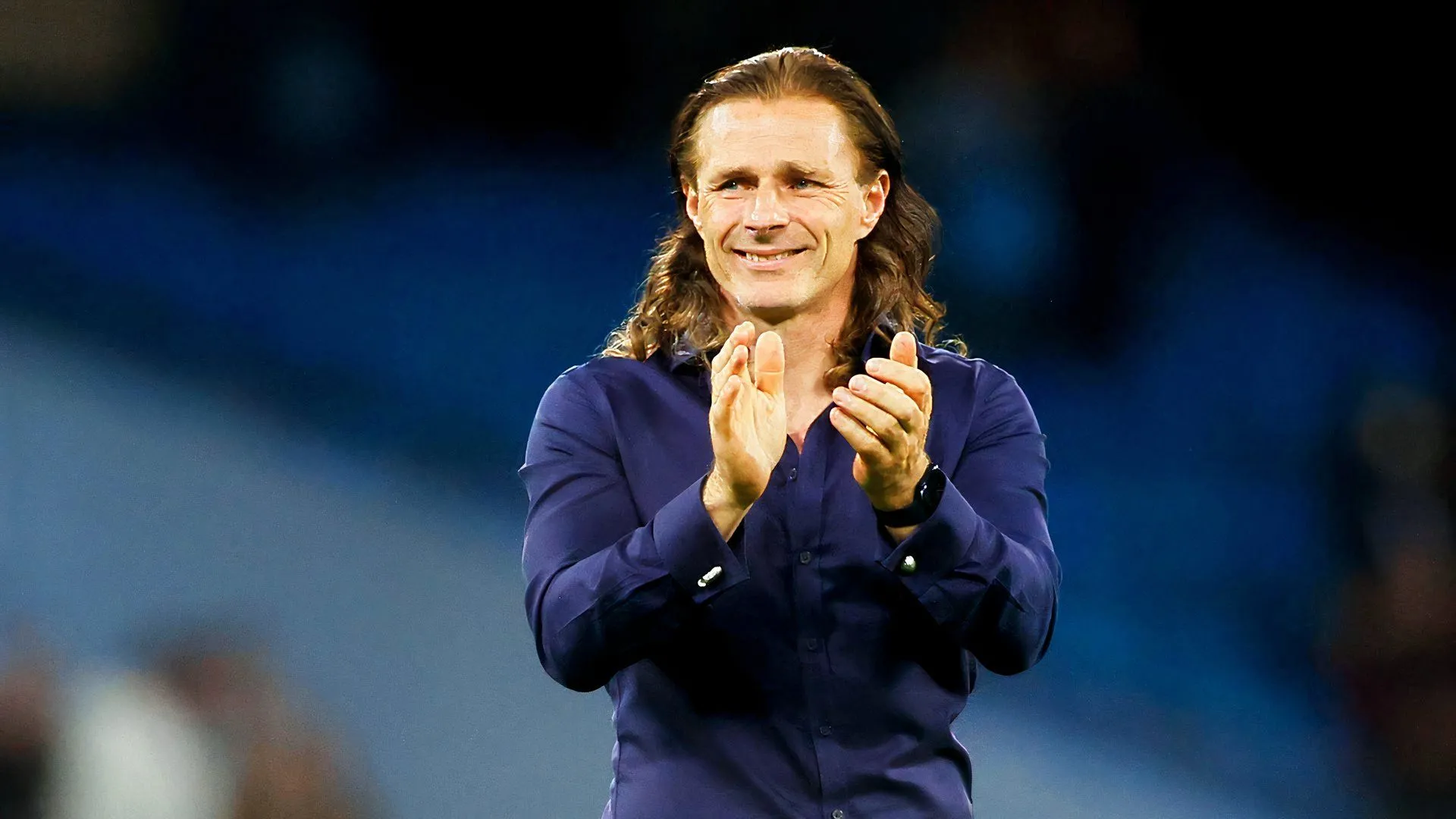 Gareth Ainsworth - ứng viên tiềm năng cho ghế HLV Reading, kinh nghiệm thăng hạng League One