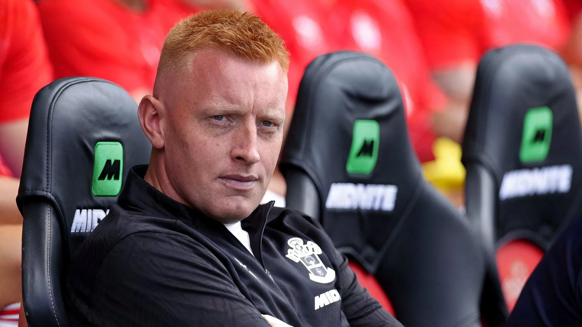 HLV Will Still trên băng ghế chỉ đạo tại St Mary's, đối mặt áp lực kết quả