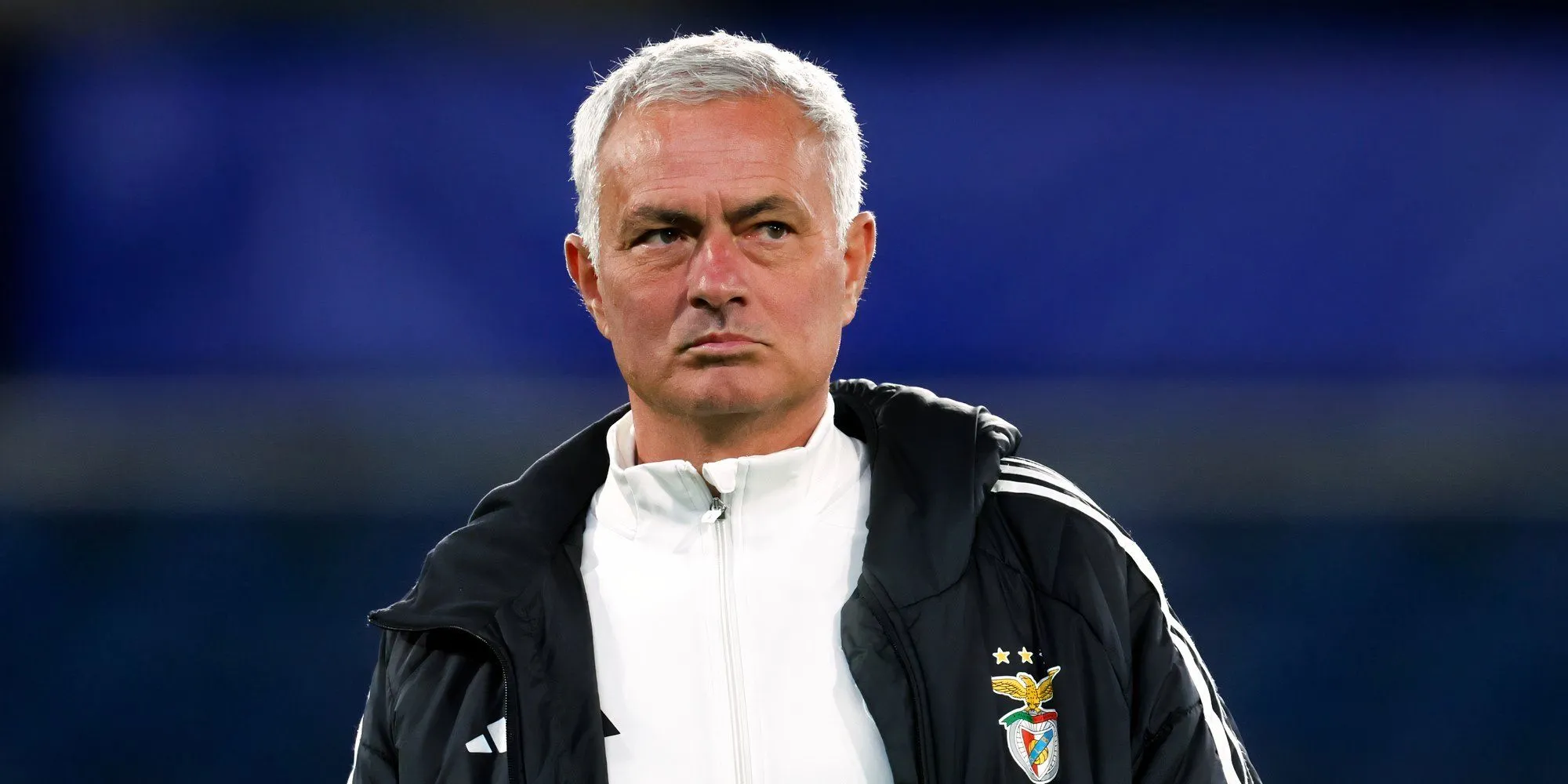 Jose Mourinho dẫn dắt Benfica, có thể sử dụng đội hình mạnh nhất cho chuyến làm khách Newcastle