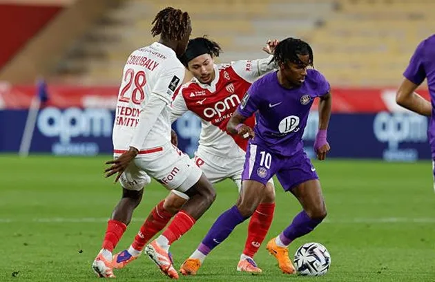 Monaco hướng tới chiến thắng nhưng chịu áp lực chấn thương ảnh hưởng tới khả năng duy trì pressing.