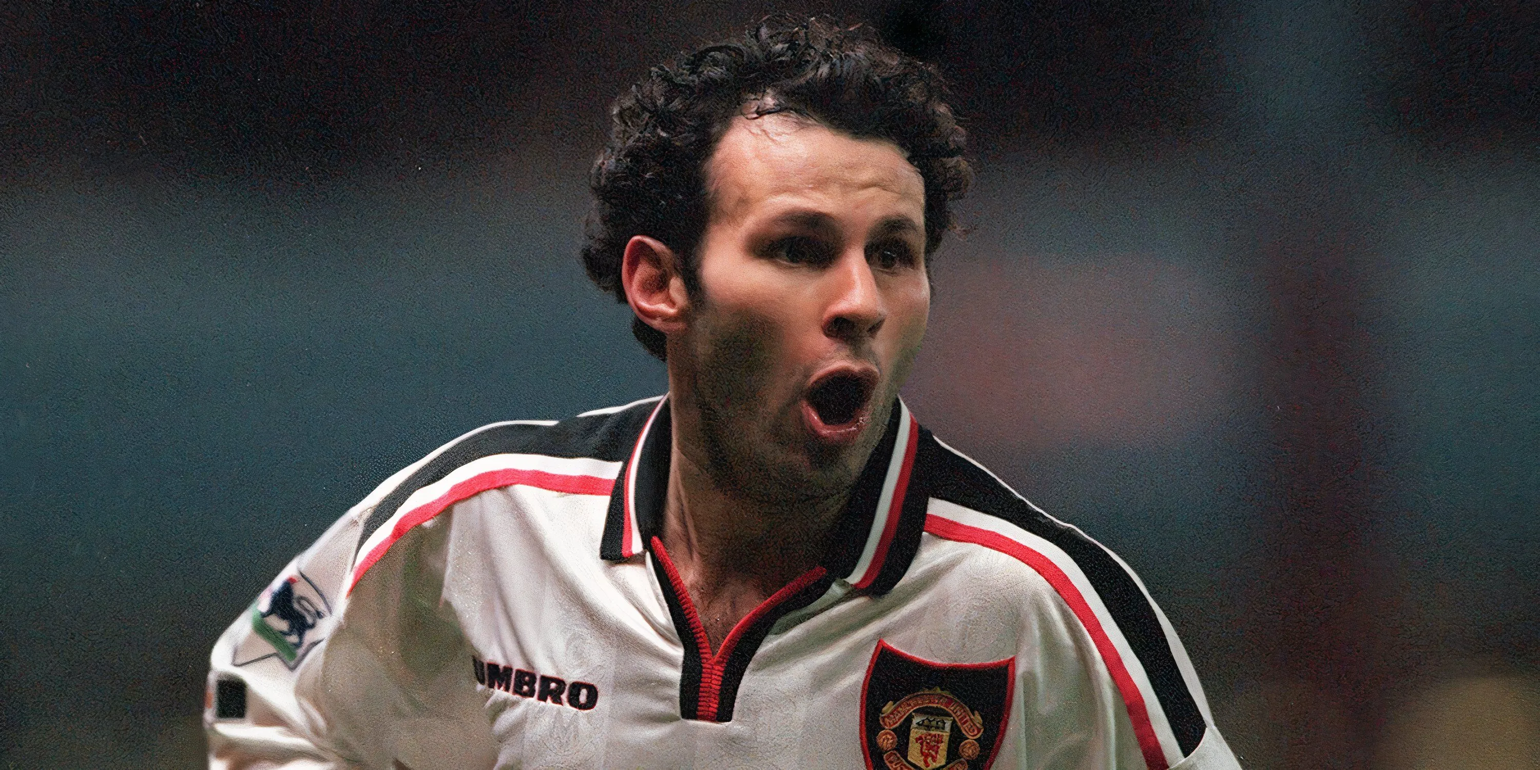 Shea Lacey xâm nhập vùng cấm đối phương, tiềm năng giống Ryan Giggs