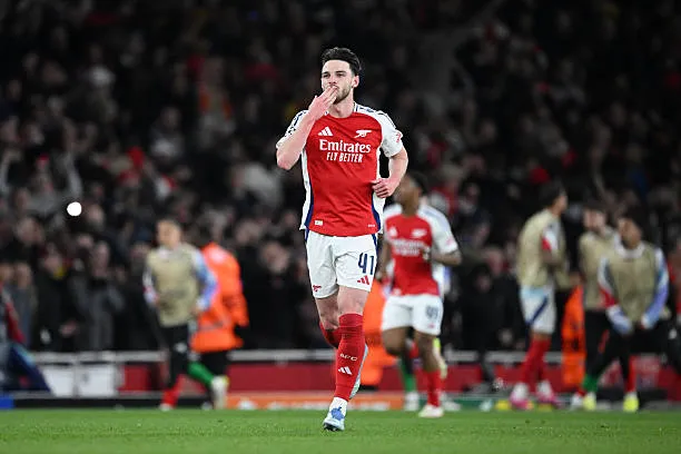 Declan Rice là tiền vệ xuất sắc bậc nhất Ngoại hạng Anh hiện tại